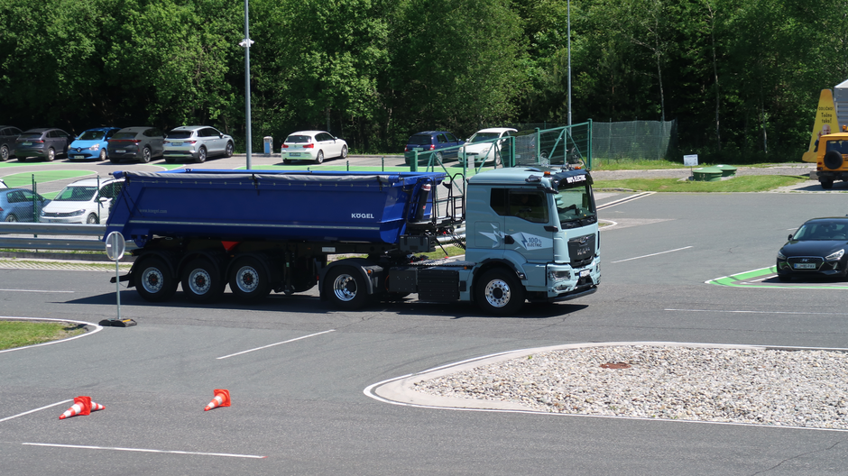 MAN tovornjak | Avtor: Gregor Prebil