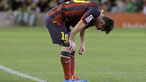 Messi poškodba Betis Barcelona