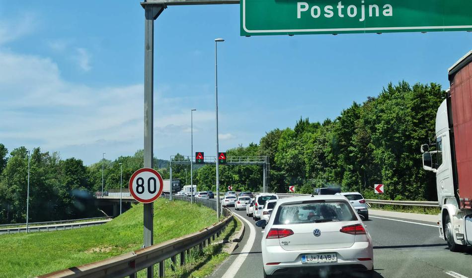 Vrstijo se opozorila pred prometnim kaosom: Tukaj bo najhuje