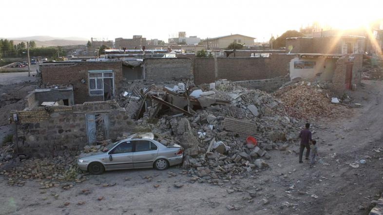 Potres v Iranu