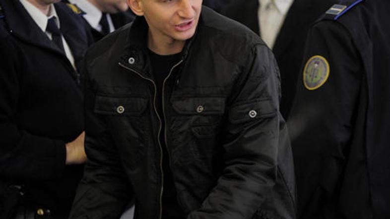 Velenjčan Fadil Omić naj bi bil glavni pri preprodaji drog, ki naj bi jih ponuja