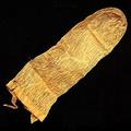 Razstavo bo obogatil najstarejši ohranjeni kondom iz leta 1813.