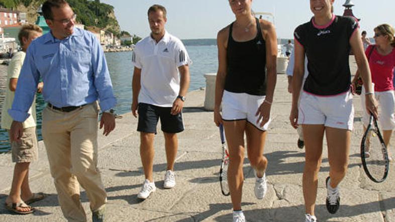 Najboljša slovenska teniška igralka Katarina Srebotnik zaradi poškodbe ne bo nas