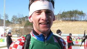 Jakov Fak je minuli konec tedna prvič postal slovenski prvak v poletnem biatlonu