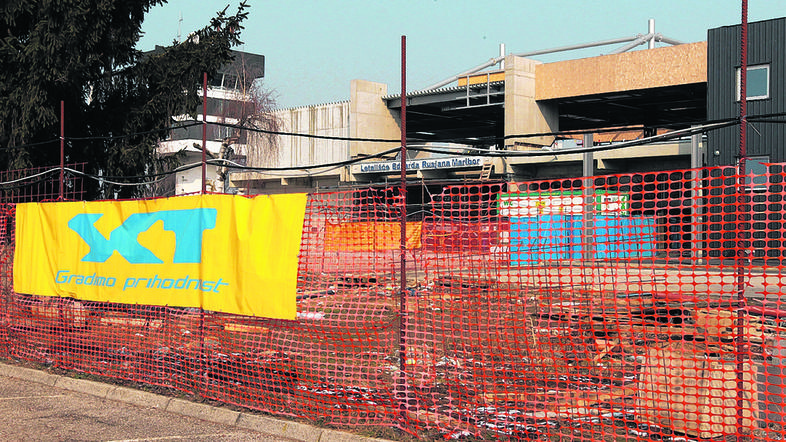 Ministrstvo za promet je v začetku februarja prekinilo pogodbo s SCT, ki je izva