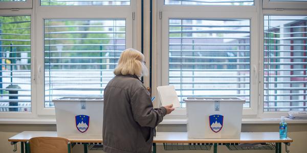 Znano, kdaj se bomo odločali o pomoči pri prostovoljnem končanju življenja - Žurnal24