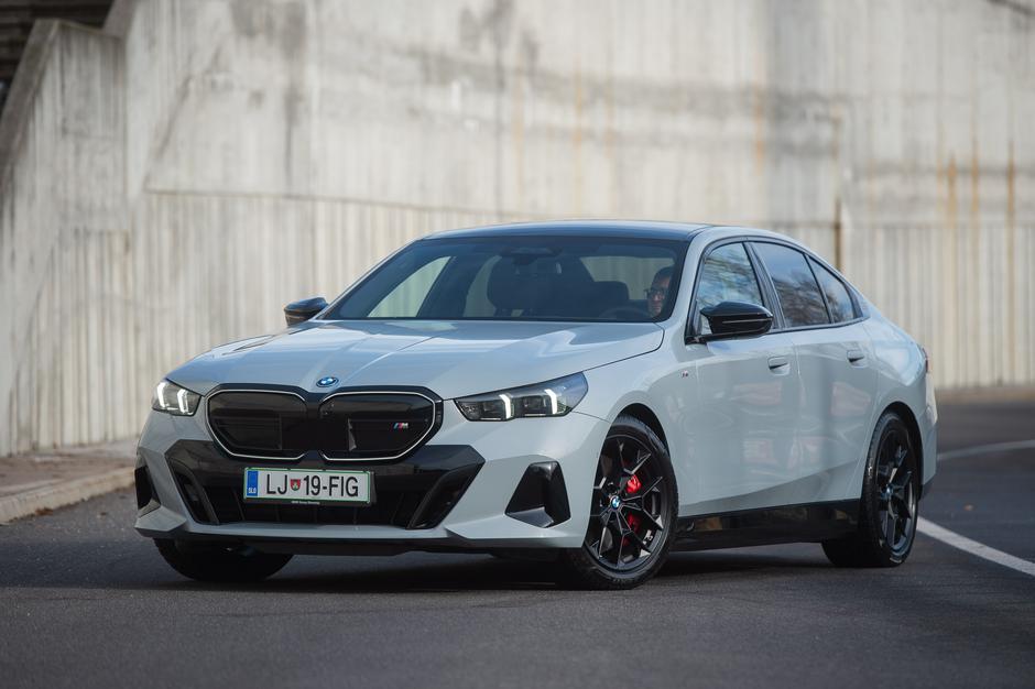 BMW i5 M60 | Avtor: Anže Petkovšek