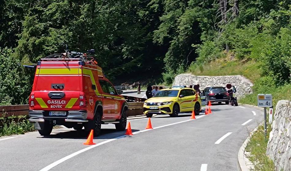 Prometna nesreča zaprla glavno cesto, tu so podrobnosti