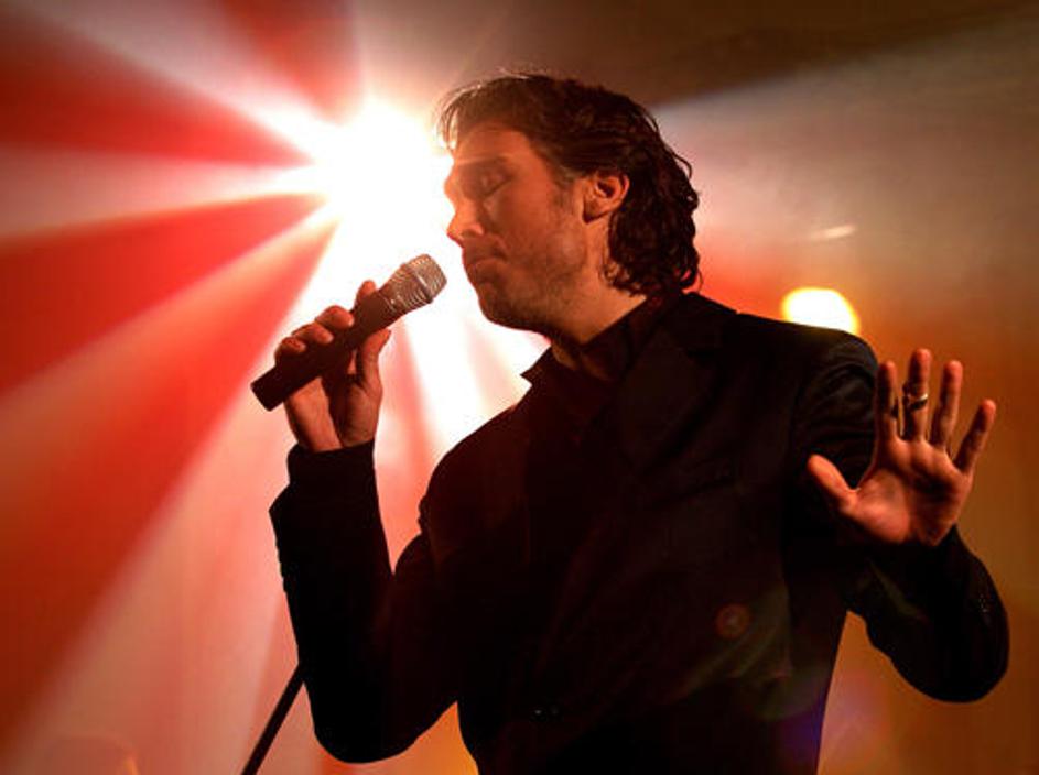 Jan z novo ploščo osvaja Slovenijo.