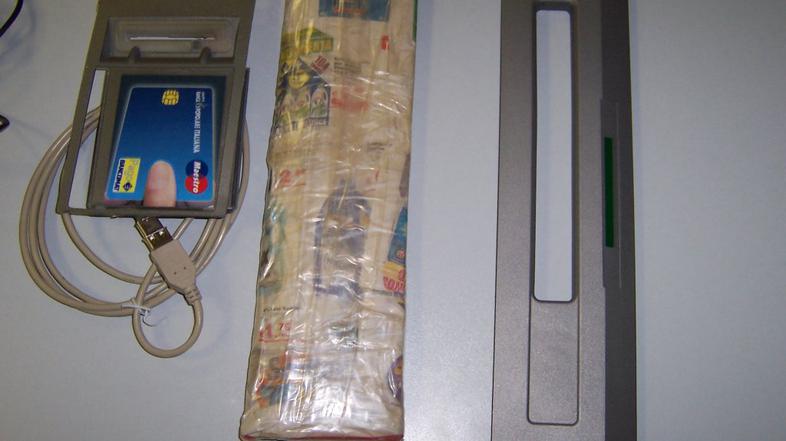 Pripomočki za skiming kartic 