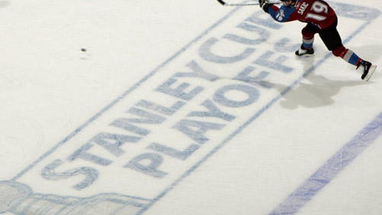 Joe Sakic je v 19 sezonah v ligi NHL Stanleyjev pokal osvojil dvakrat.