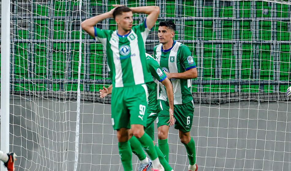 Olimpija do zmage v 93. minuti, točka za Brinje
