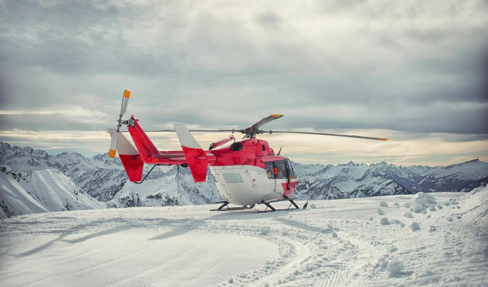 Tragedija tik pred božičem: V nesrečah umrla dva otroka
