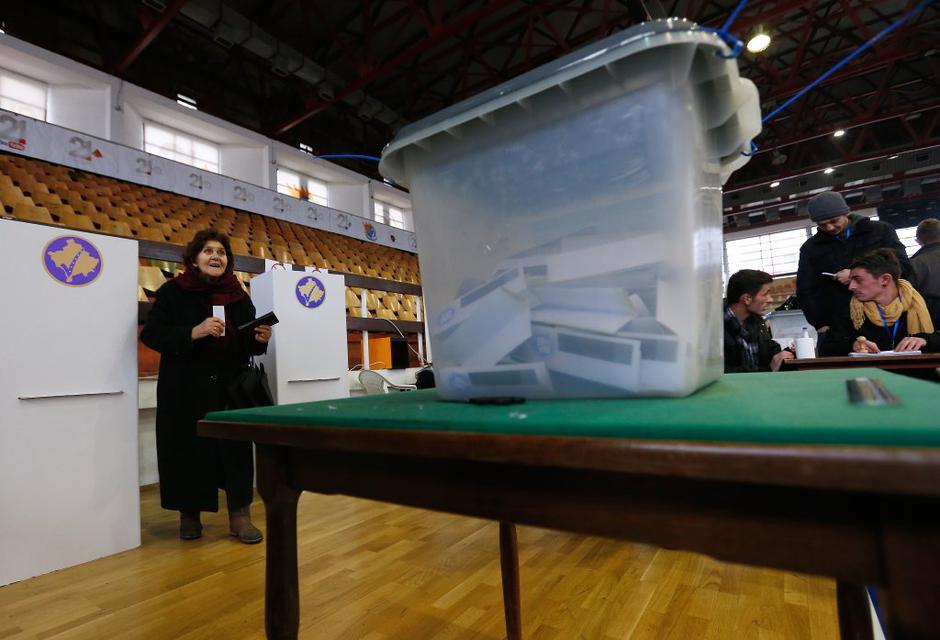 lokalne volitve Kosovo | Avtor: EPA