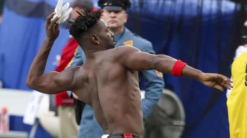 Antonio Brown Jets Buccaneers