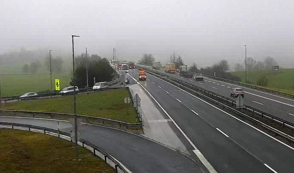 Pozor, na primorski avtocesti bodo zaprli uvoz Postojna