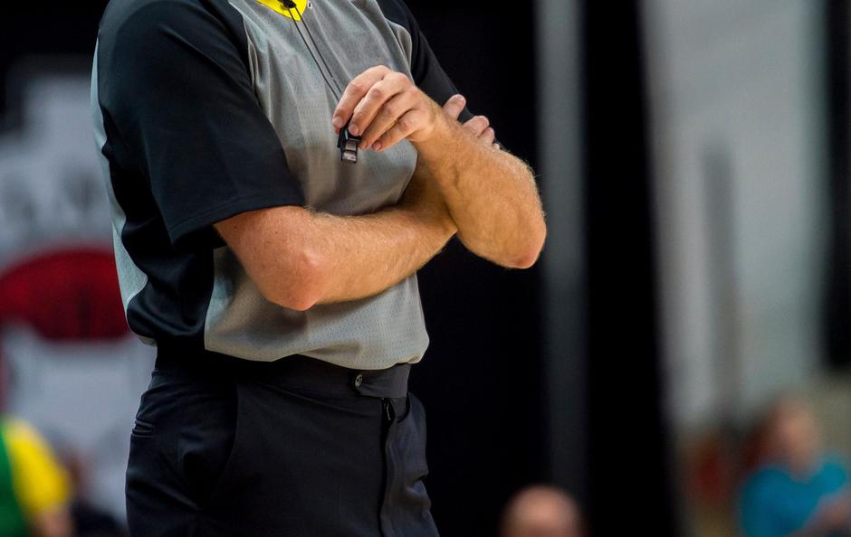 sodnik piščalka sojenje | Avtor: Profimedia