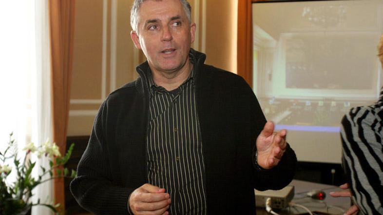 ''Ker garažno hišo Fornače potrebujejo predvsem obiskovalci, se nagibam k temu, 