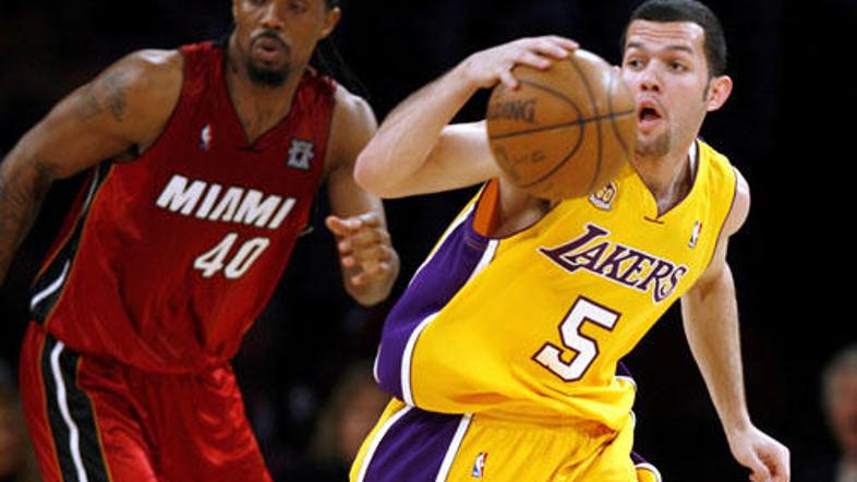 Jordan Farmar je na tekmi proti Miamiju staknil poškodbo levega kolena.