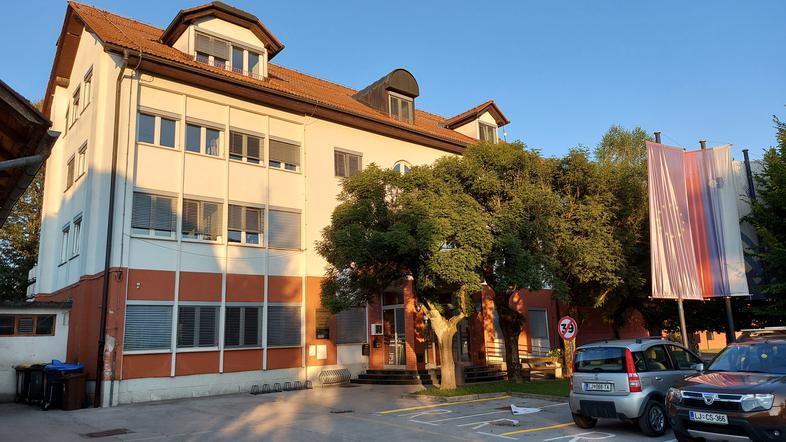 Občina Medvode, občinska stavba