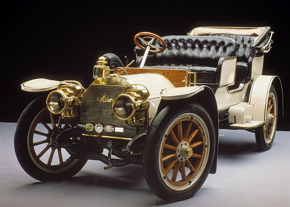 Daimler-Benz, Mercedes, zgodovina | Avtor: Daimler