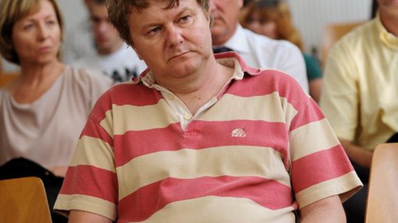 Sojenje Branku Mačku