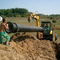 slovenija 22.08.13. Dolenjska, menjava glavne vodovodne cevi, foto: Jerca Bozic 