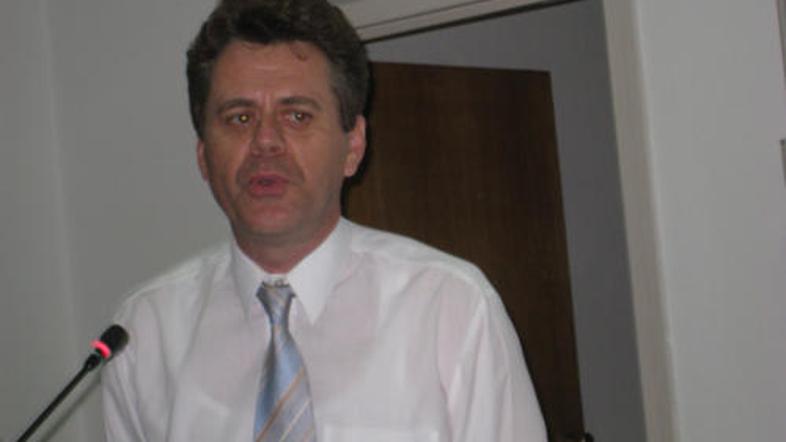 Direktor Tomaž Teropšič je ob ponovnem imenovanju govoril o ustvarjanju presežko