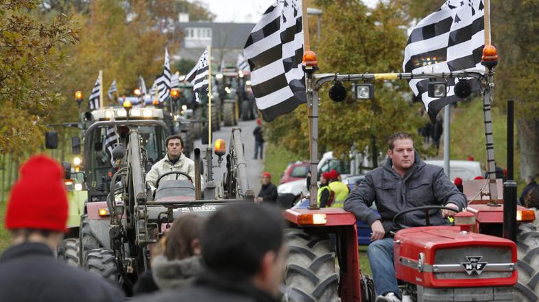 Francija ceste blokada tovornjaki