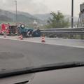 Prometna nesreča, Višnja Gora, avto na strehi