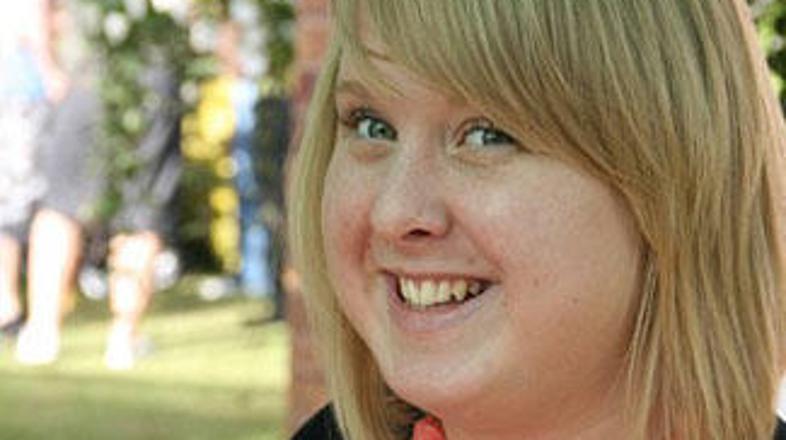 Nesrečna Chloe Leach