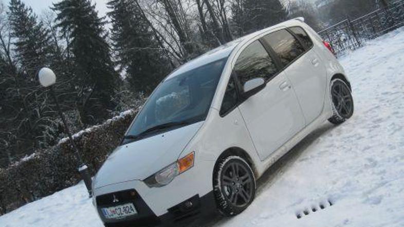 Mitsubishi colt v različici ralliart ponuja veliko športnosti.