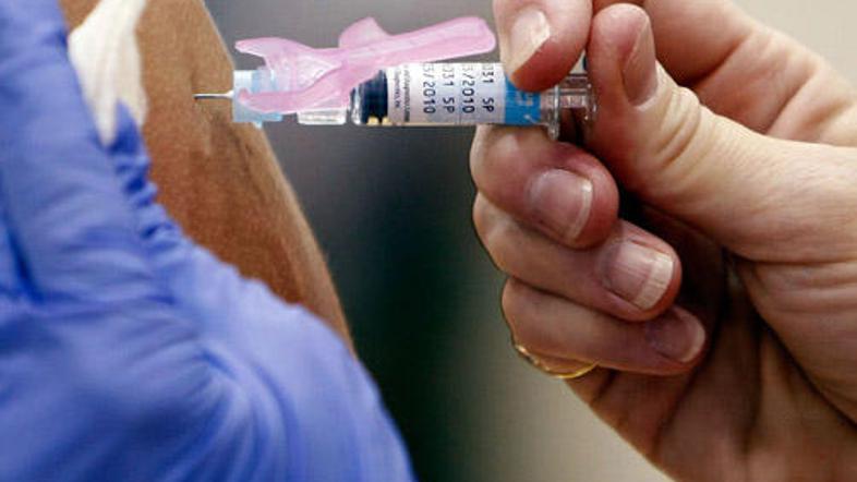 Doslej smo v Sloveniji potrdili 235 primerov okužbe z novim virusom gripe.