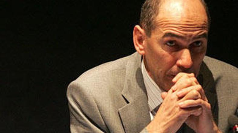 V filmu bo govora tudi o prvaku stranke SDS. (Foto: BOBO)