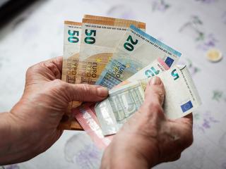 denar, bankovci, štetje denarja