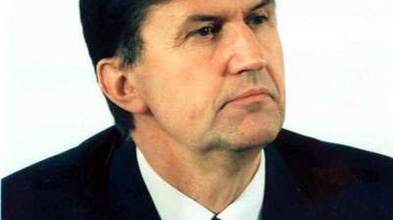 Vstop v Veliko Britanijo so Ganiću dovolili, o morebitni izročitvi Beogradu pa b