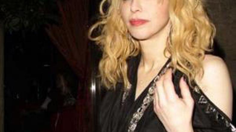 Courtney je še ena izmed zvezdnic, ki je obubožala.