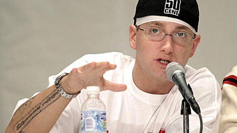 Eminem bo neodkritim talentom odpiral vrata.