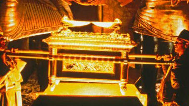 Tako so skrinjo zaveze upodobili v filmu Lovec za izgubljenim zakladom.