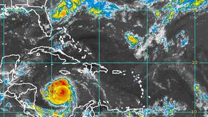 Orkan Felix se približuje Hondurasu in drugim srednjeameriškim državam.