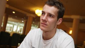 Goran Dragić se bo v prvih dveh sezonah kalil ob veteranu Stevu Nashu. Igral naj