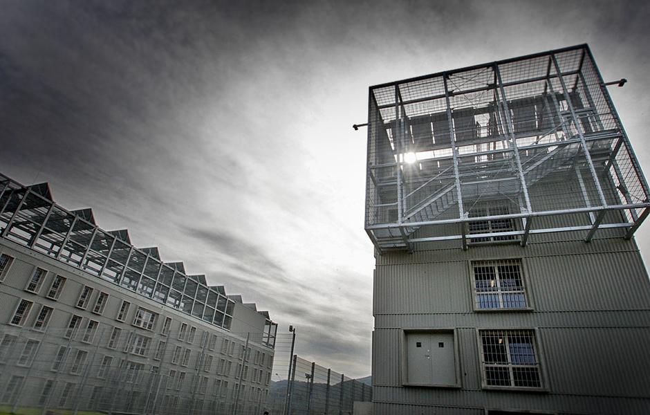 Dob zapor  | Avtor: Boštjan Tacol