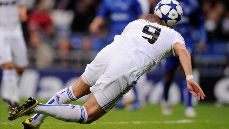 Karim Benzema, Real Madrid, takole je žogo pospravil v gol