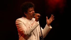 crvena jabuka, dražen žerić