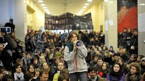 slovenija 23.11.11, protest, studenti, protest studentov na Filozofski Fakulteti