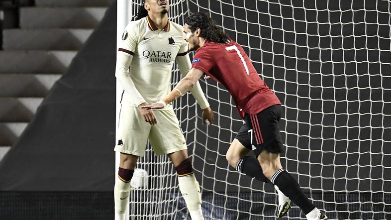 Edinson Cavani Chris Smalling Man Utd AS Roma