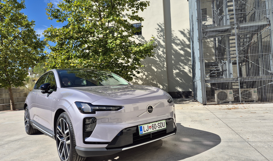 Volvo EX60 že pri nas in spreminja pravila igre