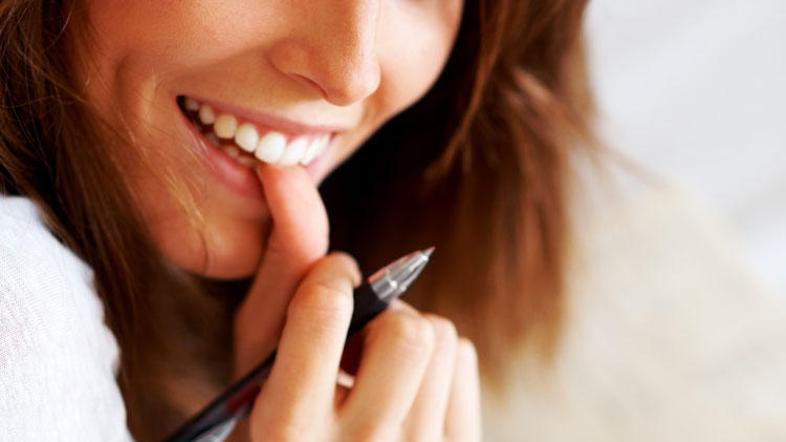 Pisanje na roko, nekoč samoumevno, danes skoraj izumrlo, je telovadba za možgane