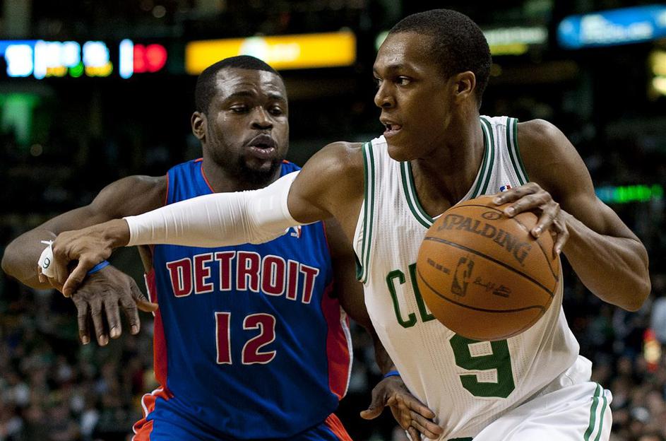 Will Bynum in Rajon Rondo