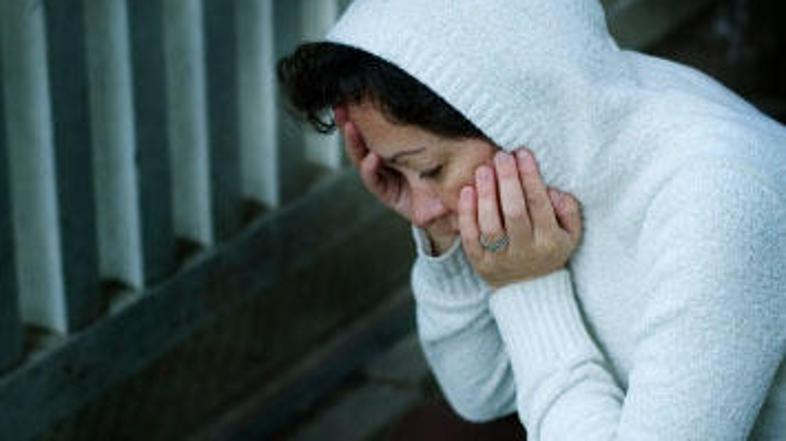 Njene obljube so bile previsoko leteče ...